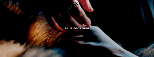 jaimeofhouselannister: JONERYS APPRECIATION WEEK | King and Queen I’ve never thought of this before,