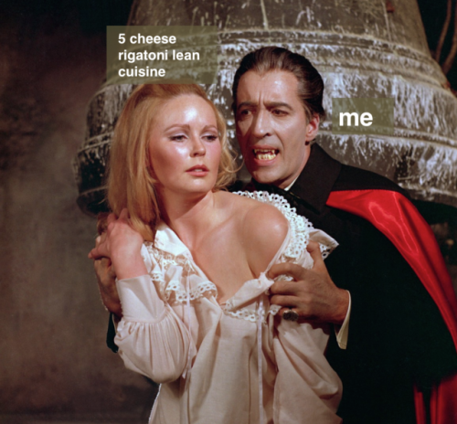 postmortemmischief:yall dont know about my dracula memes