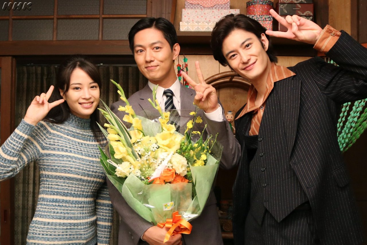 連続テレビ小説 なつぞら 小さいころからずっと助け合ってきた幼なじみの3ショット 朝ドラ なつぞら 広瀬すず 連続テレビ小説 なつぞら 小さいころからずっと助け合ってきた幼なじみの3ショット 朝ドラ なつぞら 広瀬すず
