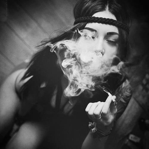 nicoleeoolee:  (138) on We Heart It - http://weheartit.com/entry/58408854/via/NicoleXXOX Hearted from: http://d-e-z-e-r-t-e-r.tumblr.com/post/47884275991 