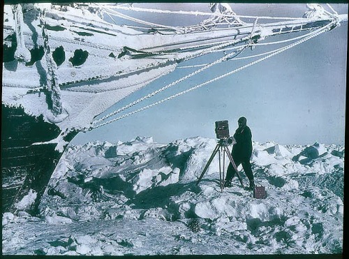 humanoidhistory:Early color photographs of Antarctica, circa 1915, by Australian adventurer Frank Hu