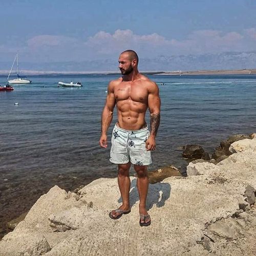 whitepapermuscle:  Marko Baric