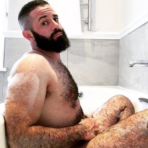 beardburnme:Jaylow_28 instagram