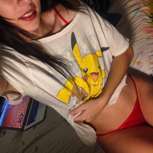 suprsmashnips:  Hangout tomorrow with me live in the afternoon ⚡️
