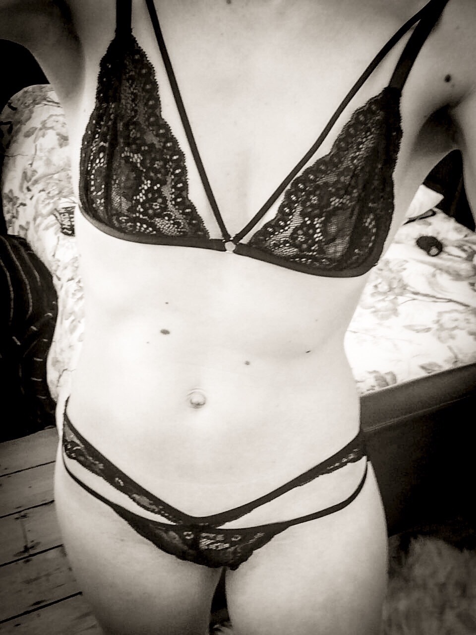 simplyblackandwhiteerotic:  Did some ask for lace??☺️  I have a weakness for