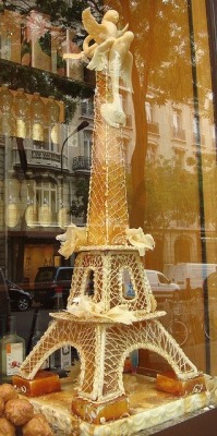 audreylovesparis:  Sugar Eiffel Tower in the window of Charles Traiteur, Paris  ❤️