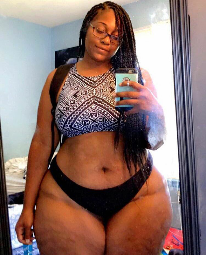 leemore-23:  jazziedadd:  SexyCurvyLicious Ms IllMannered Mami….    💕💕💕