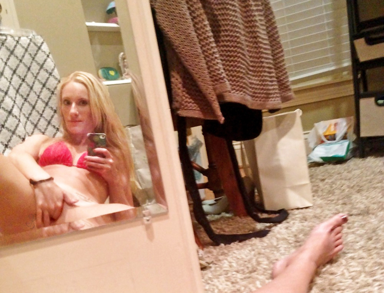 wivesforreblogging:  Self shot Cyndi - a submission to wivesforreblogging 
