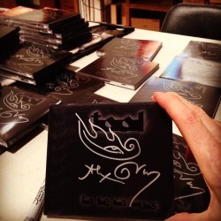 Alex Grey signing lateralus cd’s…….want.