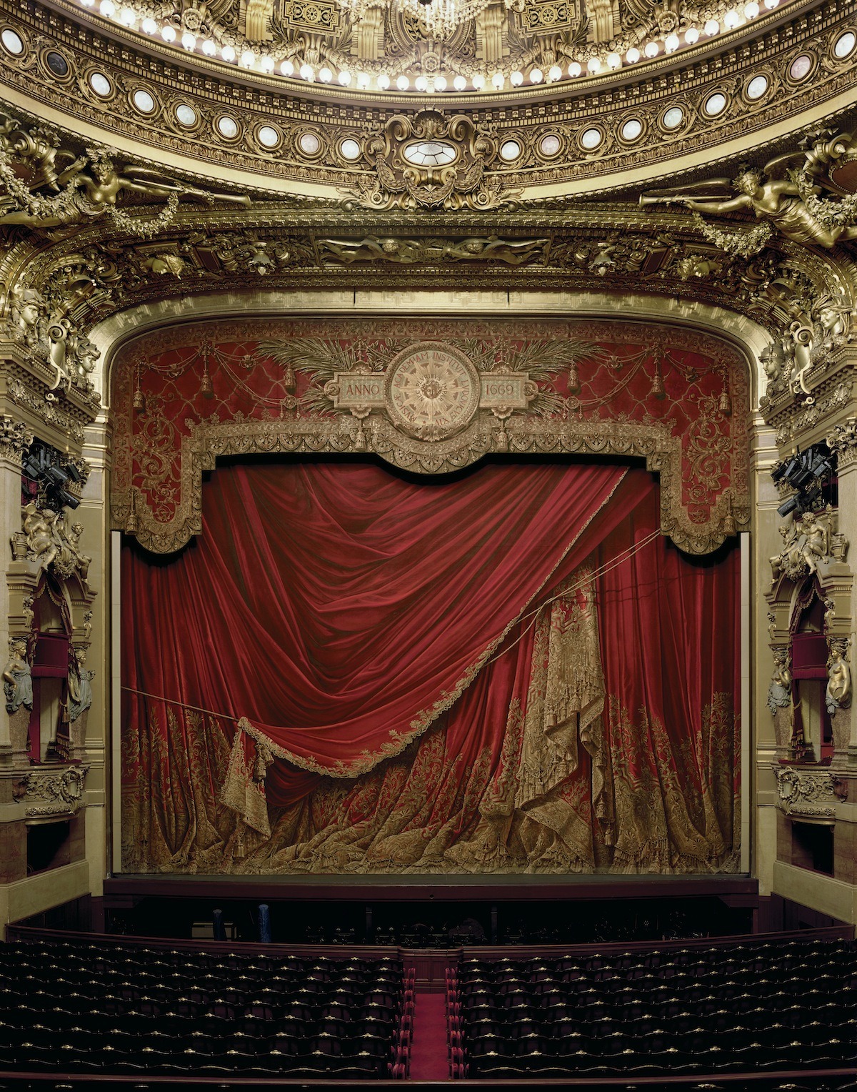 culturenlifestyle:  Stunning Images of World Famous Opera Houses by David LeventiPhotographer David