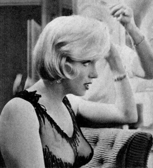 infinitemarilynmonroe: A rare photograph of Marilyn Monroe on the set of Some Like It Hot.