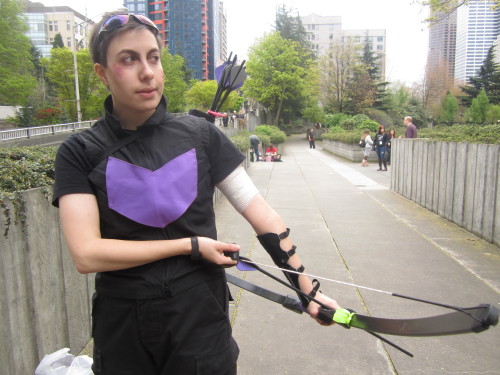 veliseraptor:Clint Barton doing what he does best: hanging around on ledges and shooting at things. 
