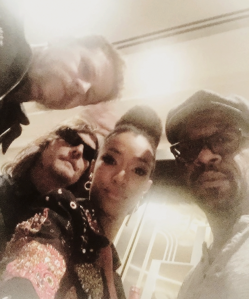 dailytwdcast:  therealsonequa:Yea. It’s going down for real. #twdseason6premiere #twdfamily 