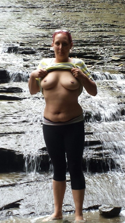 ohiocouple: #Us some outdoor fun. Took a nice hike today with the mrs. Got some nice pictures and go