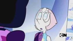 dilemonade:  LOOK AT HOW GARNET’S HAND COVERS PEARL’S ENTIRE SHOULDER