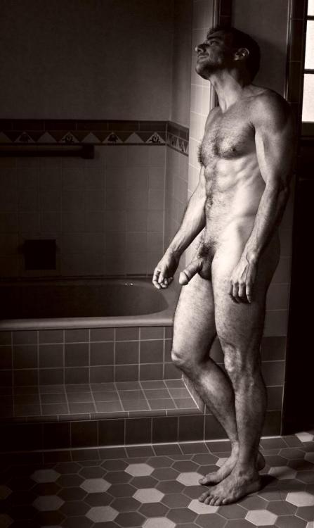 cutpride:  A handsome, hairy circumcised guy