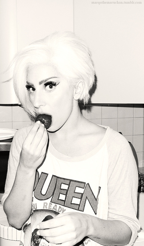 marqothemaruchan:  Gaga by TERRY RICHARDSON (Black adn white)