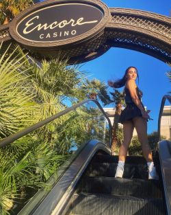 hotvegasgirls: