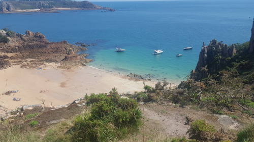 ‘British spot wrapped in Greek ambienté’ Jersey, Channel Islands