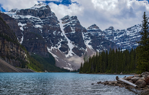 Lake Moraine by bob