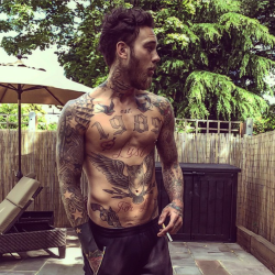 asifthisisme:  Billy Huxley   www.instagram.com/billyhuxley 