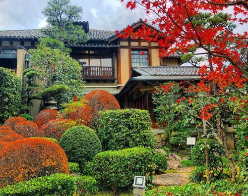 ＼おにわさん更新情報／ ‪[ 大阪府池田市 ] 雅俗山荘（旧小林一三邸）庭園 Gazoku Sanso (Kobayashi Ichizo Museum) Garden, Ikeda, Osaka の