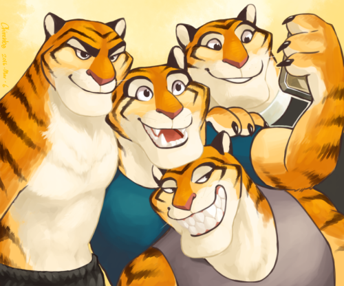 tigerdancer:  bikerwolfchip:  sexynerdybara:  Group selfie by chirenbo   @tigerdancer   @chrubblewastaken @neko-itoi @ichiitau