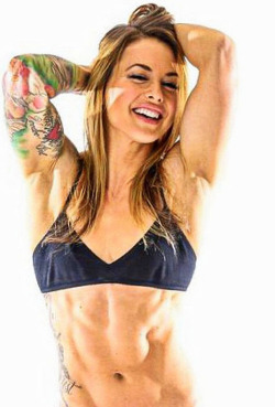 onlyfitgirls:  Christmas Abbott