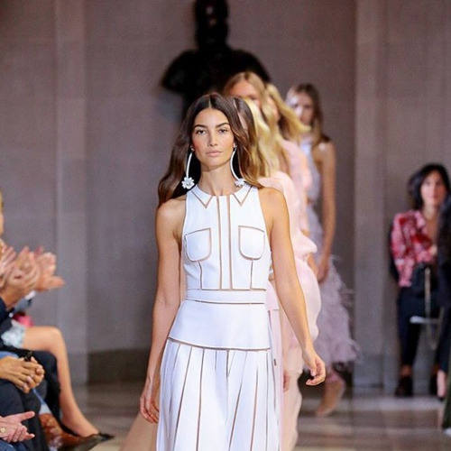 tangledupinblonde:  Favorite NYFW Look: Carolina Herrera S/S 2016.  Love the pattern, love the earrings.   