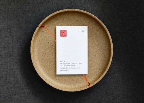 Branding for a Japanese restaurant inspired by Kintsugi, an ancient art gold joins, by Lon