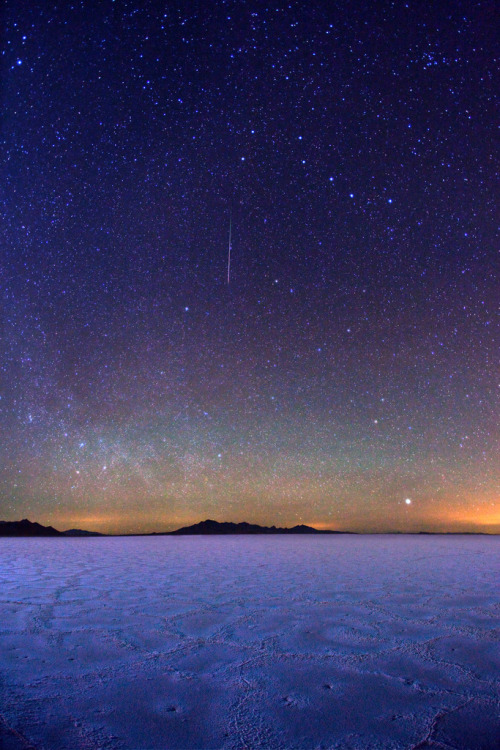 utah-love:  Big Dipper Stars and meteor over Bonneville Salt Flats (by IronRodArt - Royce Bair (“Star Shooter”))