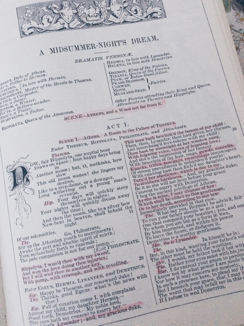 studyaesthetick:|| 161216 || Just a bit of light reading
