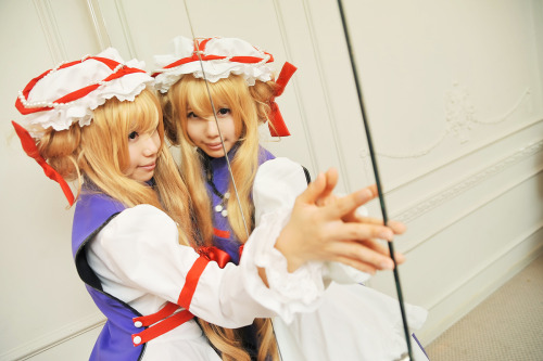Touhou Project - Yakumo Yukari (Tenshi Myu) 1-5
