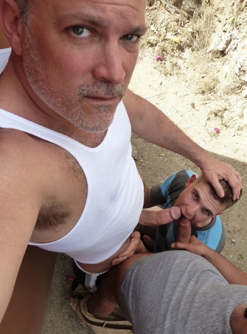 eggplantallweek:  ACTIVE GAY PORN BLOG. 24/7 POSTS. Cum stroke your cock at www.eggplantallweek.com ♂