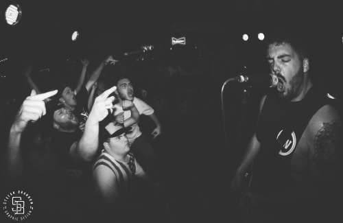 stefanbrandow:  Expire The Life and Death Tour Amityville, NY 7/2/14 Taken by stefanbrandow 