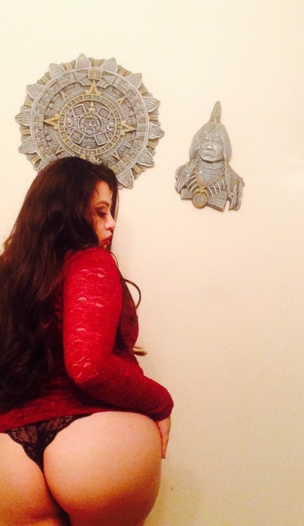 leoloveslatinas:  13hyper13:  One of my favs. 💋  🌹leoloveslatinas🌹
