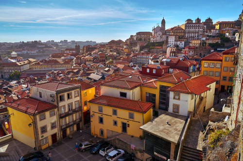 Porto (by Deensel)