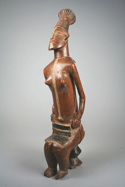 Seated female of the Mangbetu people, 1900-50, Democratic Republic of the Congo.