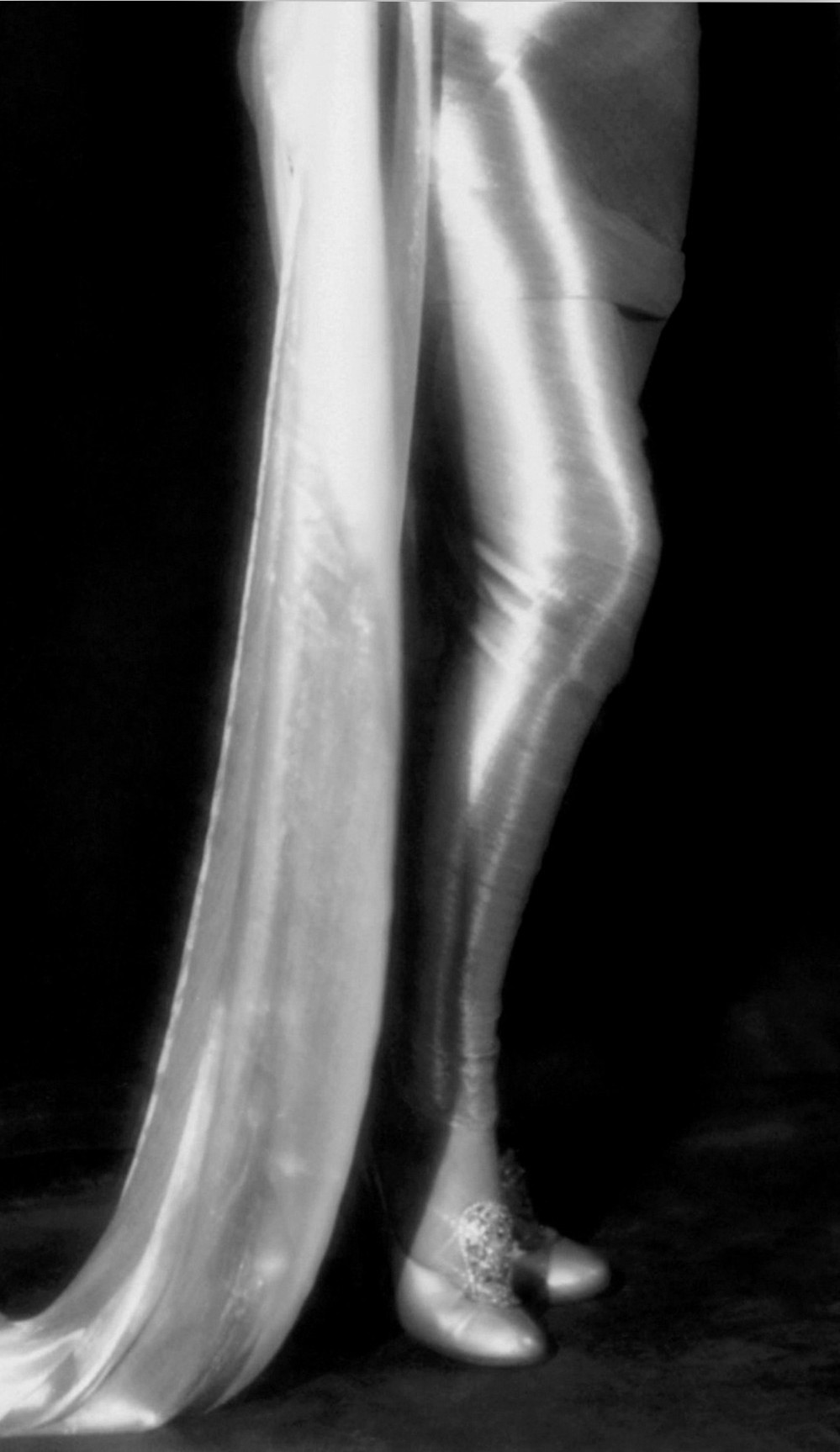 thewisecrackingtwenties: Stunning Nancy Carroll wearing a gorgeous satin gown in The
