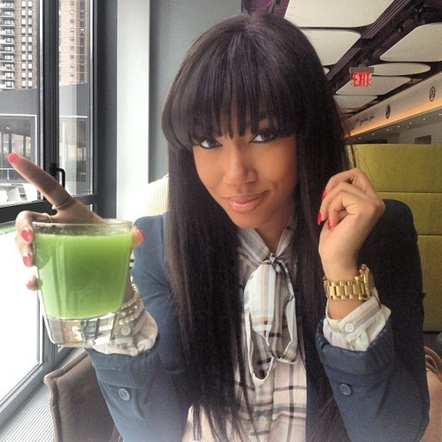 shesbombb:  F0LL0W US ON INSTAGRAM FOR MORE PICS ;)»» http://www.instagram.com/SHESSBOMBB