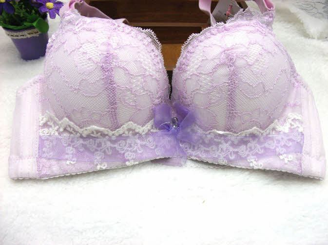 young&mdash;heart:  http://youngheart.storenvy.com/products/12880759-free-ship-purple-lace-bra-panty-set