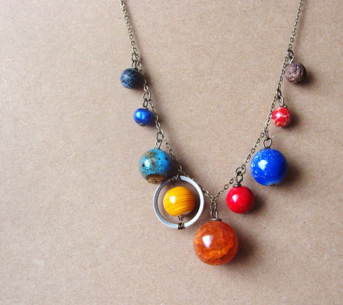 senoritaseabitch: uranus09: 107422: wickedclothes: Solar System Necklace Mercury, Venus, Earth, Mars