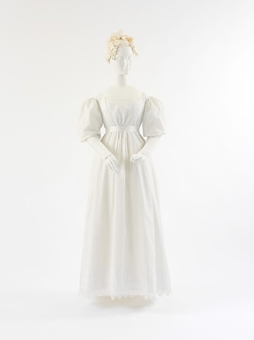 fashionsfromhistory: Underdress c.1822 United States MET