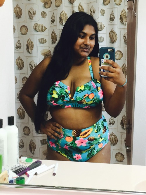 masalamermaid:I’d like to thank forever21 and sunlight for making me look good in this swimsui