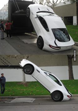 supercars-photography:  How not to deliver