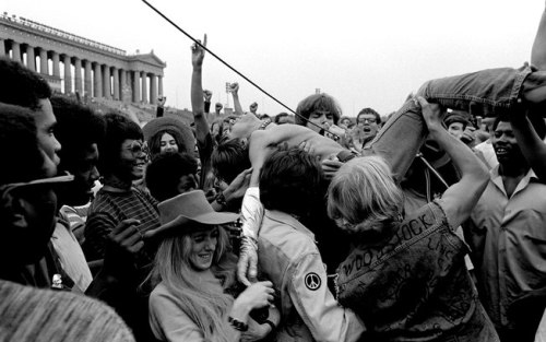 likeamotherfucker77:  Iggy Pop at Soldier’s Field, Chicago, July 18, 1970. Photo by Douglas R.Gilbert.