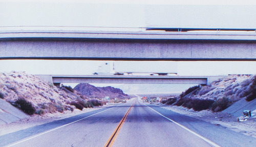 gallowhill:  Wolfgang Tillmans, Between Bridges, 1999