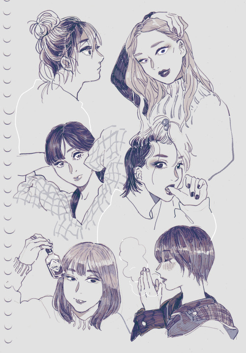 Doodles - Found a pencil ( which I don’t own much ) and I was out of wifi for a day so I decid