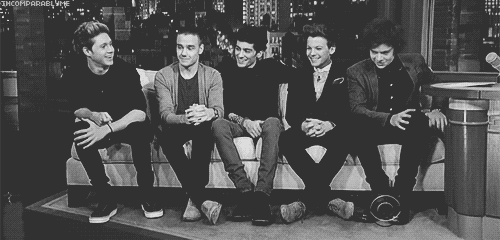 littleblackdress93:“do you want another chair”“no we are okay”
