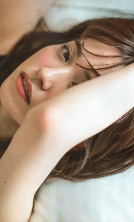 turkeywen:B.L.T Graph 2017 May vol.19 衛藤美彩